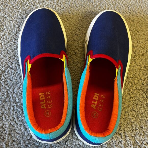 Aldi Gear Rainbow Shoes Womens 9 Slip On Canvas Blue Red Yellow Sneakers Logo - Picture 7 of 11